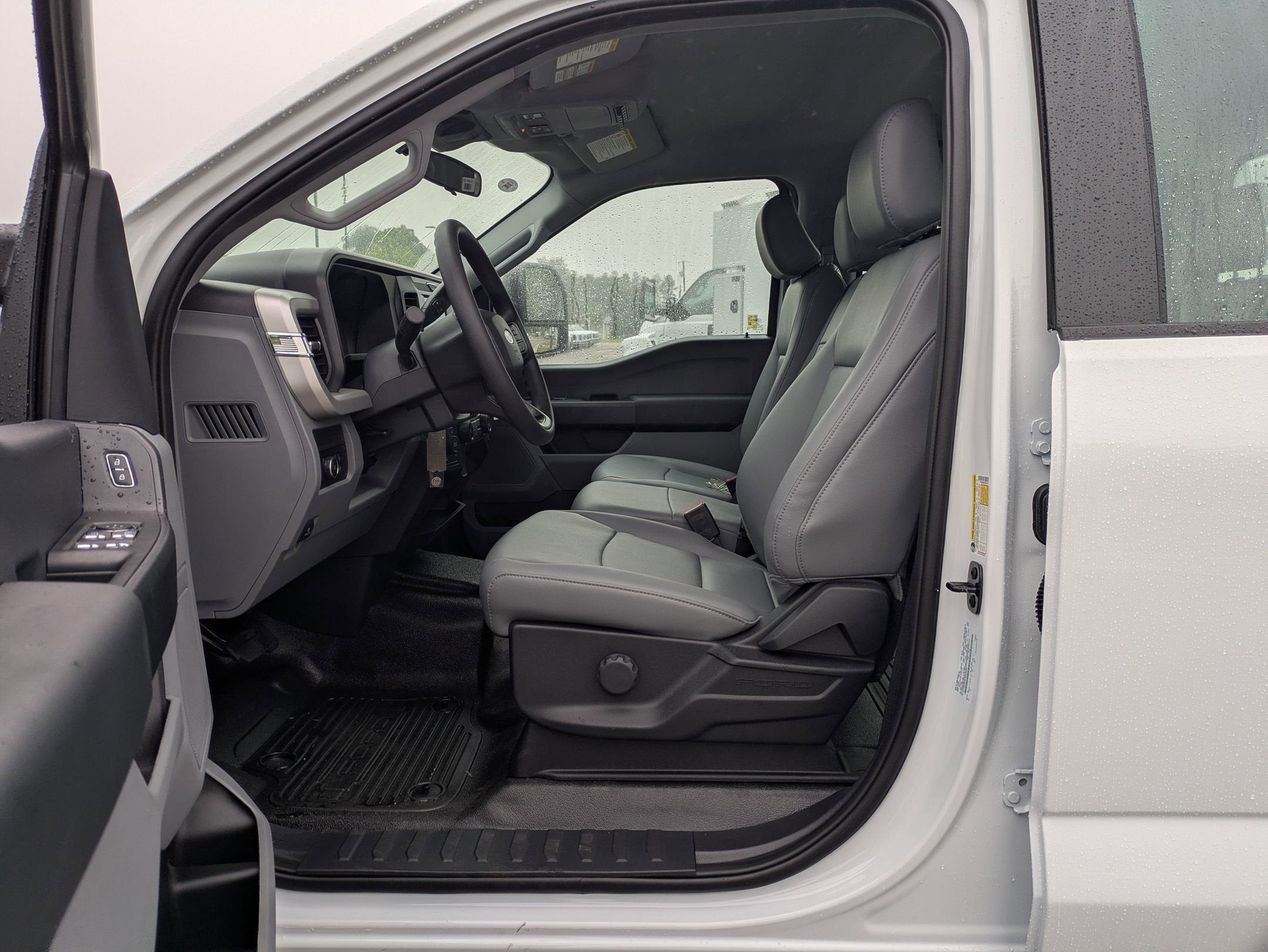 2026 Ford Super Duty F-350 SRW XL