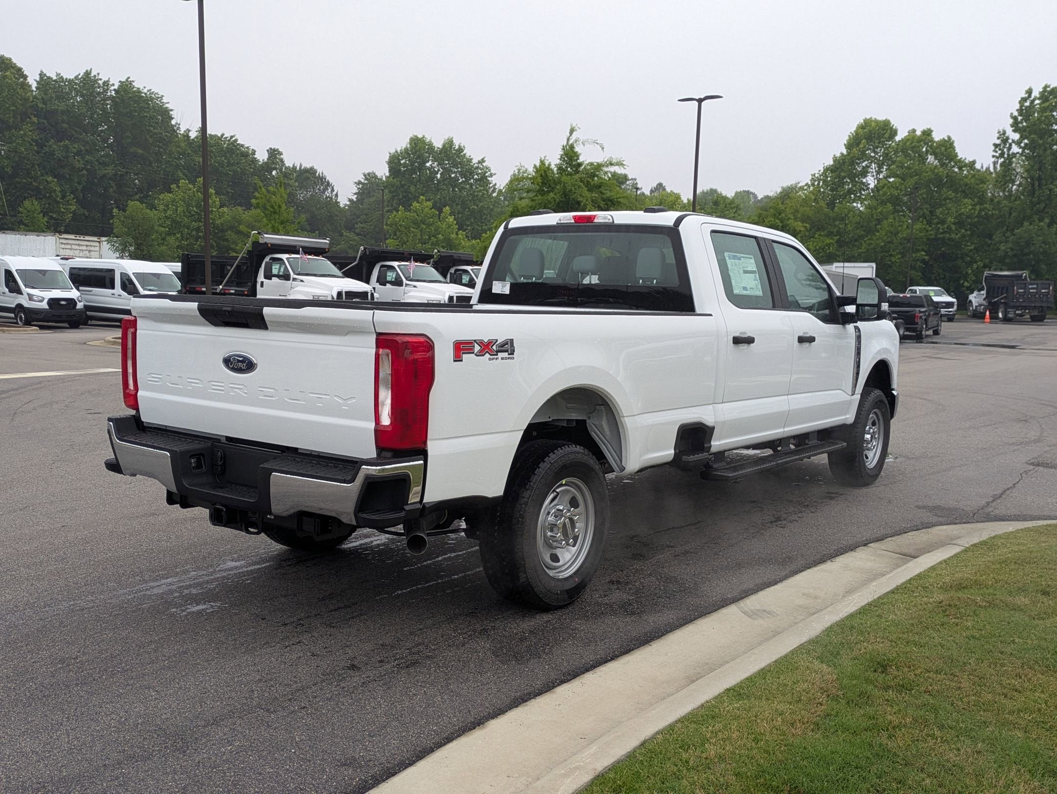 2026 Ford Super Duty F-350 SRW XL