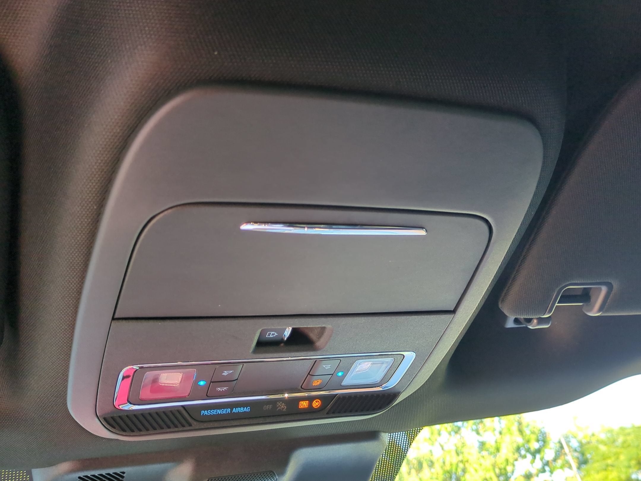2027 Ford Super Duty F-350 SRW Platinum
