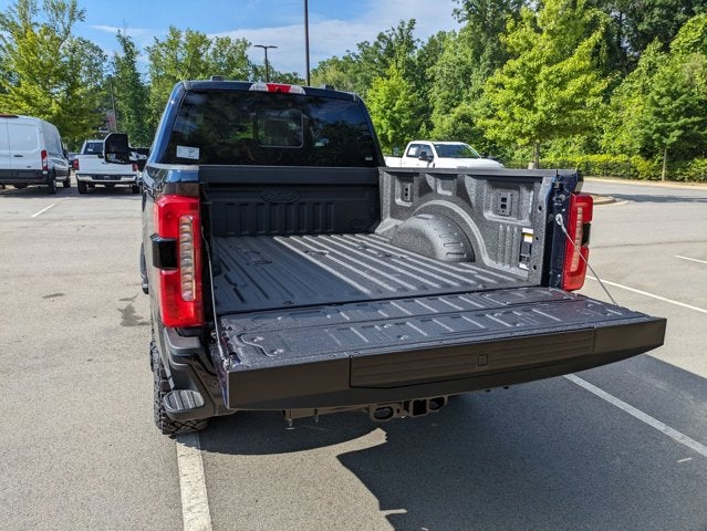 2025 Ford Super Duty F-350 SRW LARIAT