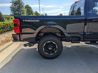 2025 Ford Super Duty F-350 SRW LARIAT