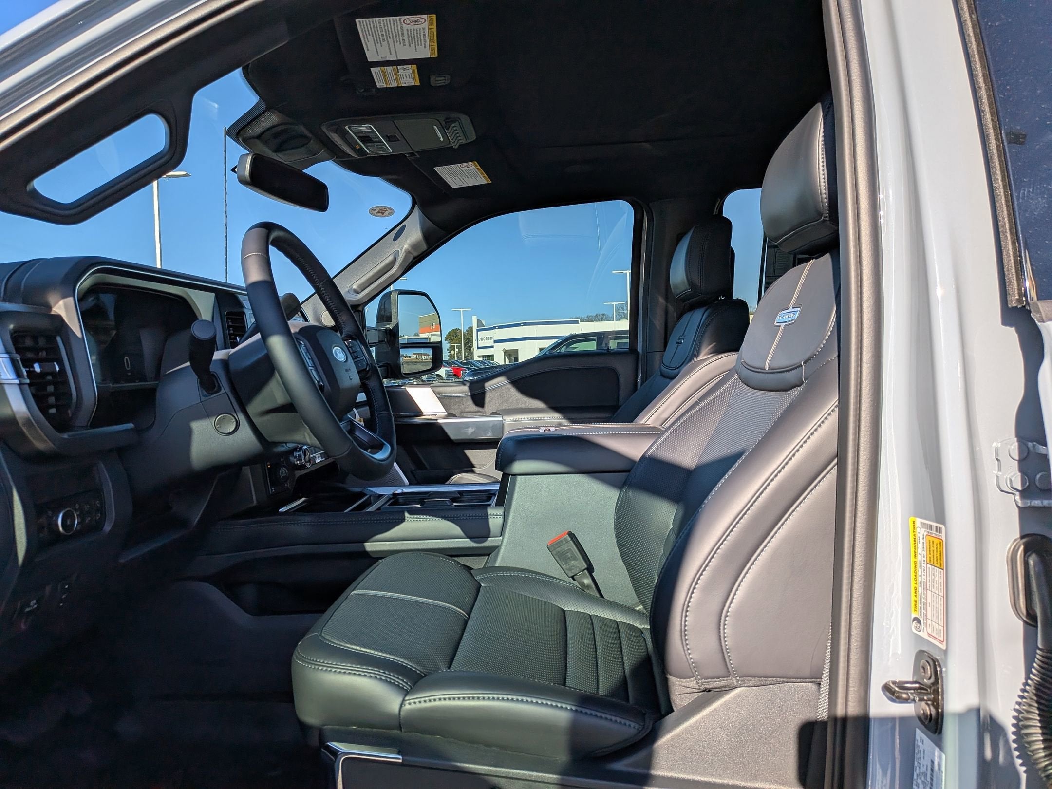 2026 Ford Super Duty F-350 SRW Platinum