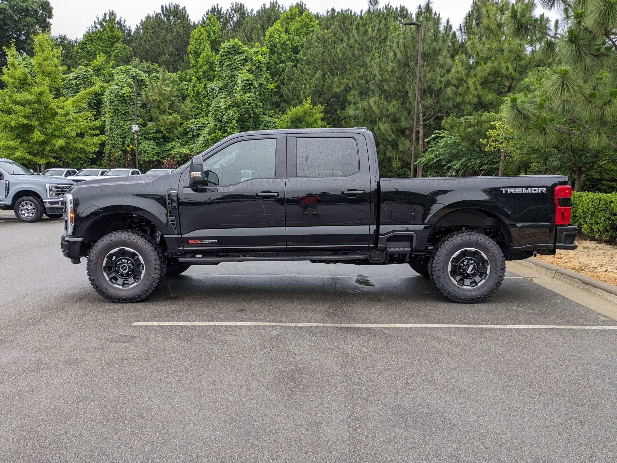 2025 Ford Super Duty F-350 SRW LARIAT