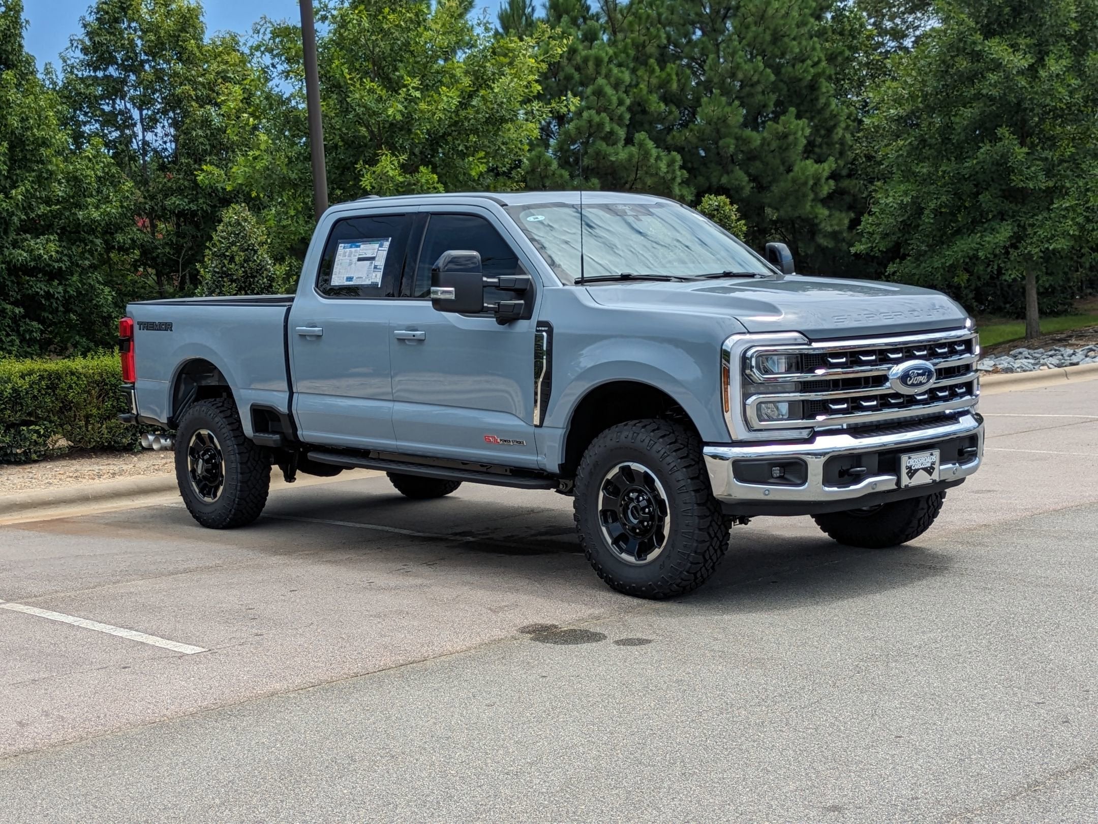 2025 Ford Super Duty F-350 SRW LARIAT