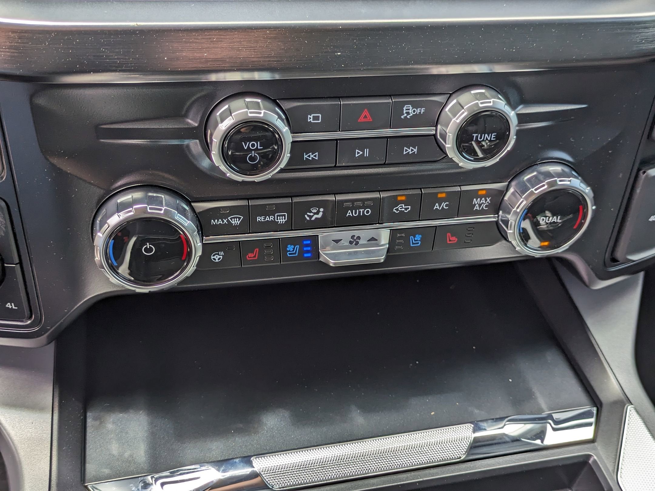 2025 Ford Super Duty F-350 SRW LARIAT