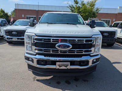 2026 Ford Super Duty F-350 SRW XLT