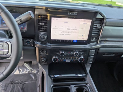 2026 Ford Super Duty F-350 DRW LARIAT