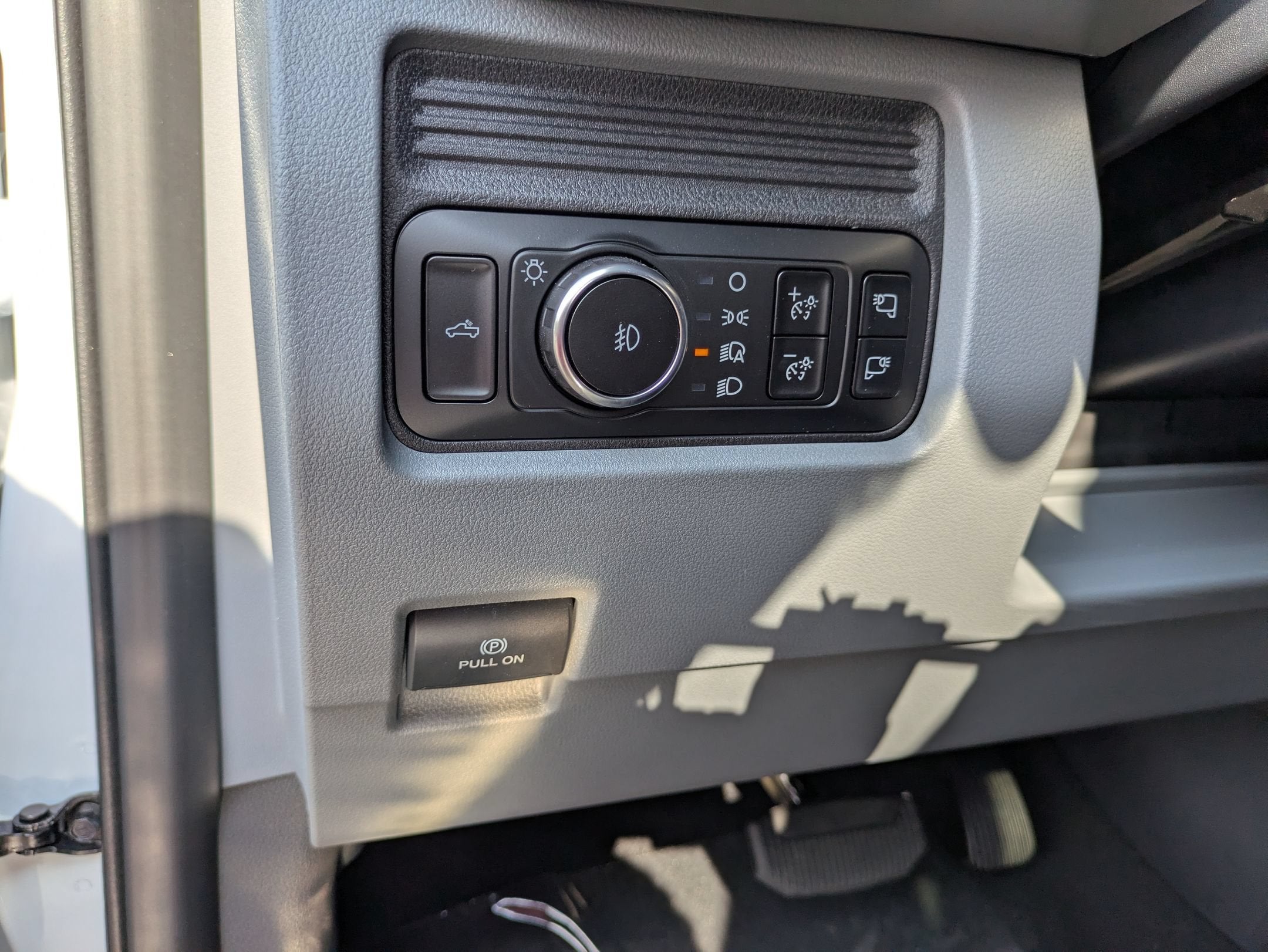 2026 Ford Super Duty F-350 DRW XLT