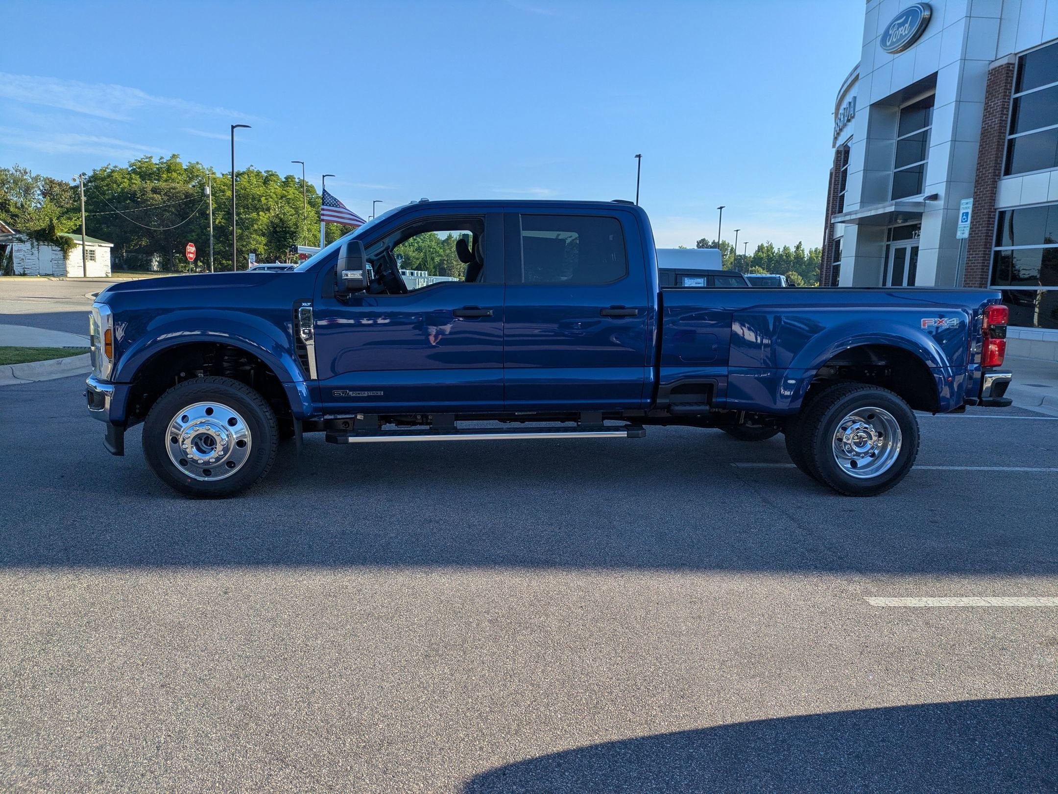 2026 Ford Super Duty F-450 DRW XLT