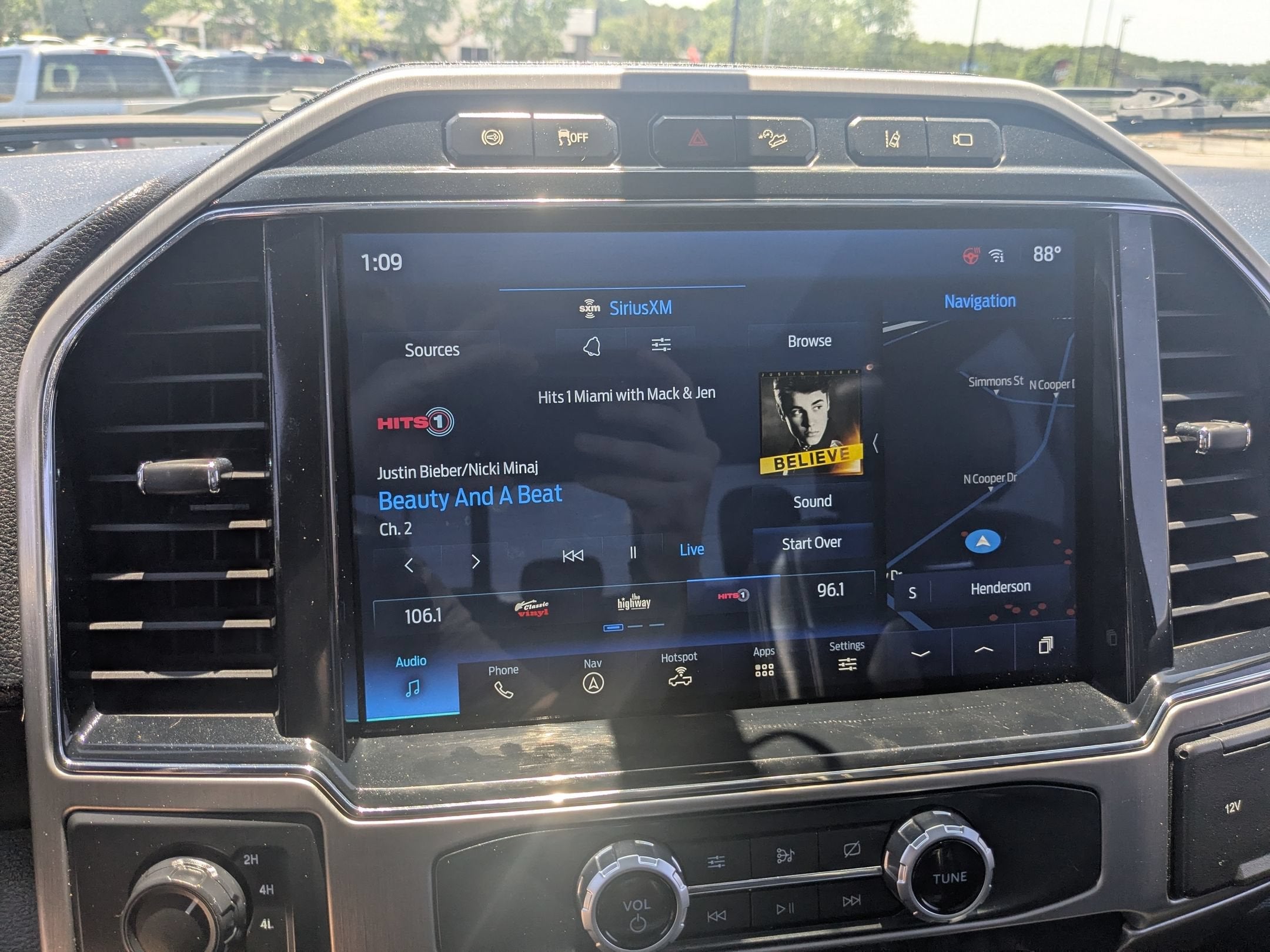 2022 Ford Super Duty F-450 DRW Platinum