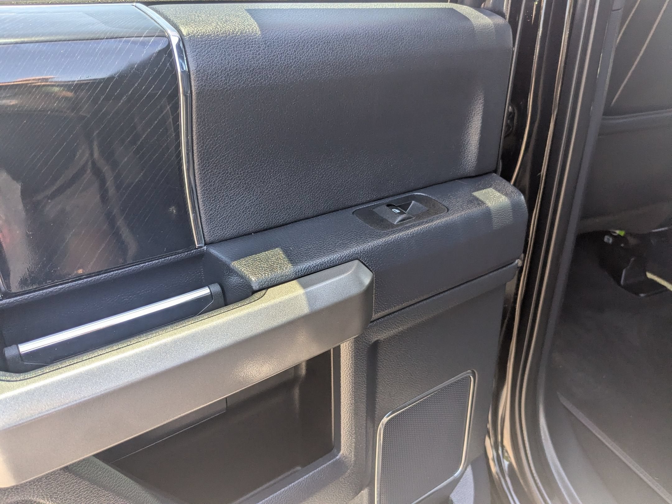 2022 Ford Super Duty F-450 DRW Platinum