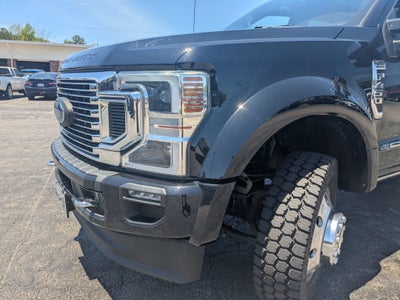 2022 Ford Super Duty F-450 DRW Platinum
