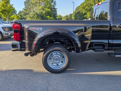 2026 Ford Super Duty F-450 DRW XLT