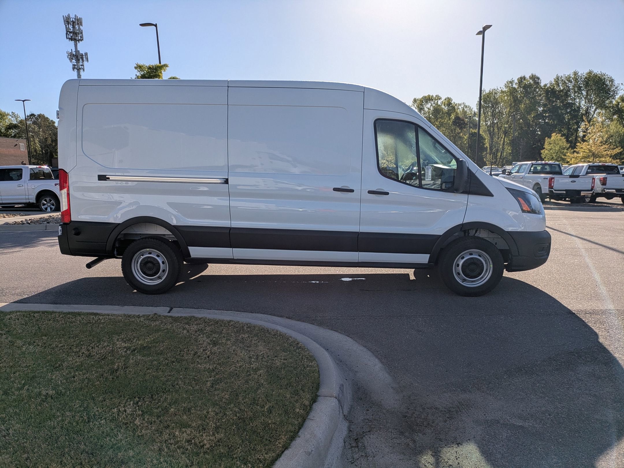 2026 Ford Transit Cargo Van Base