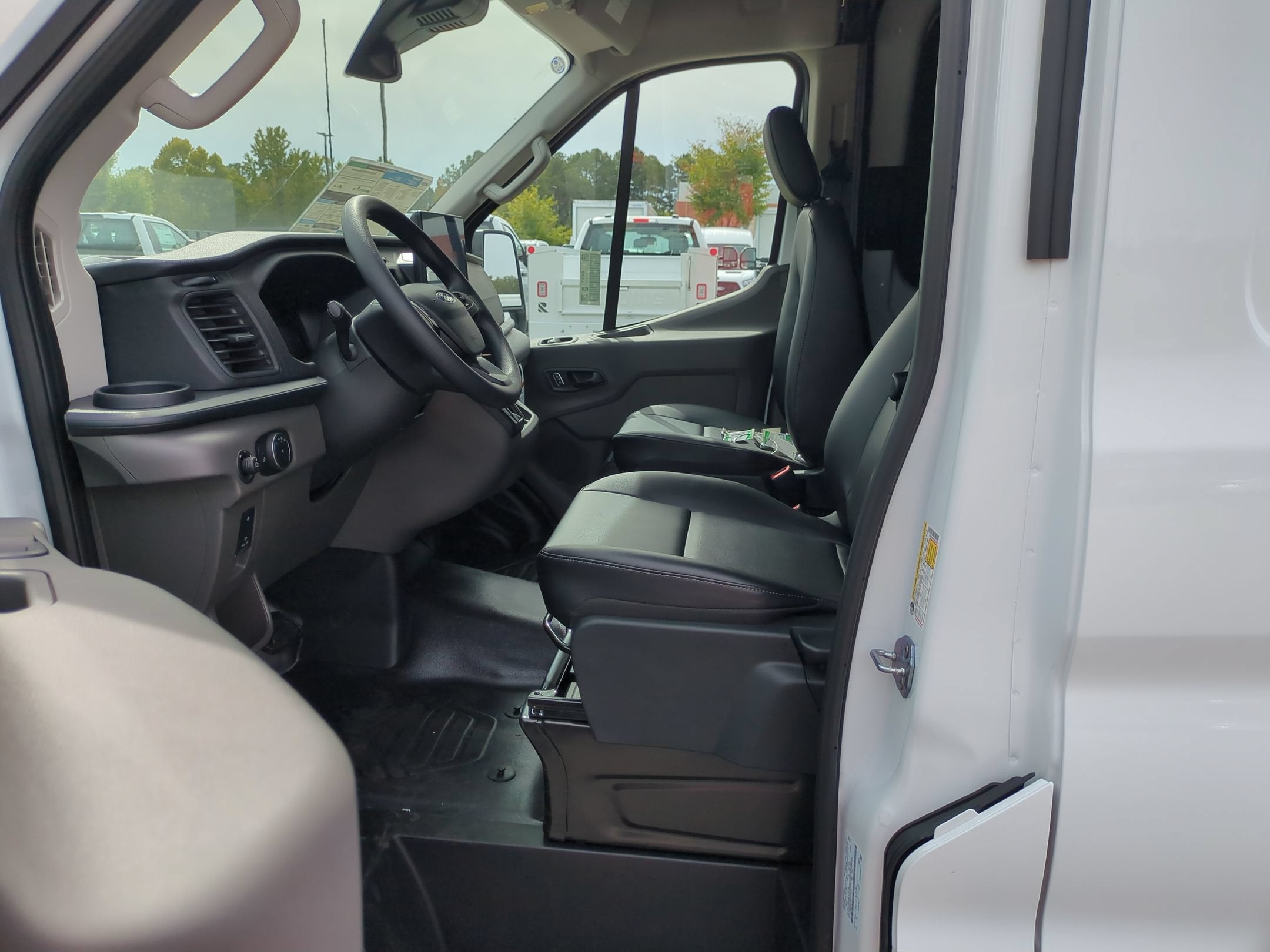 2027 Ford Transit Cargo Van Base