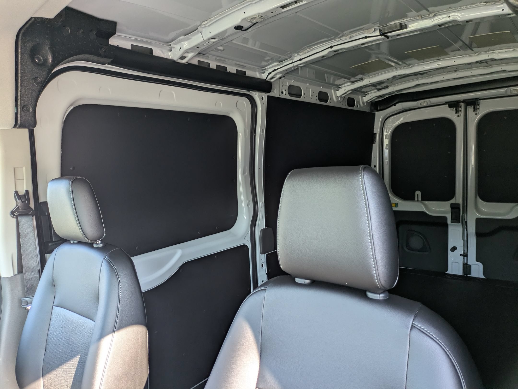 2026 Ford Transit Cargo Van Base