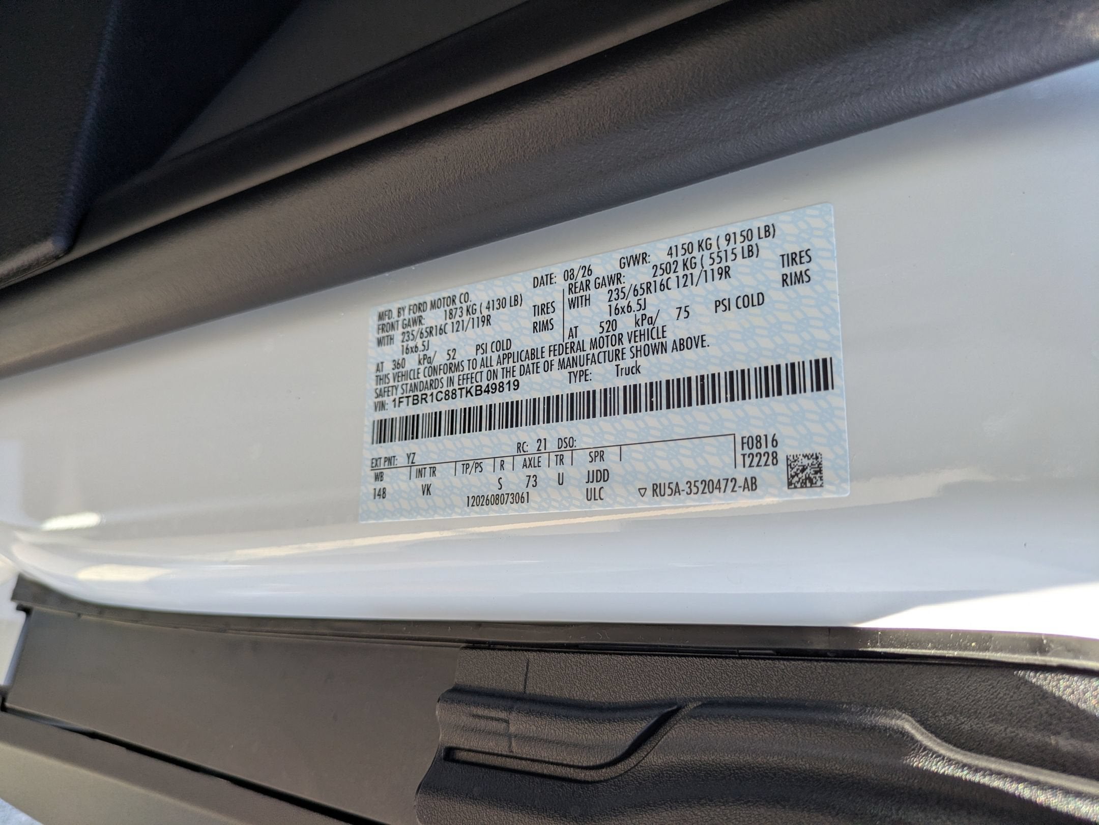 2026 Ford Transit Cargo Van Base