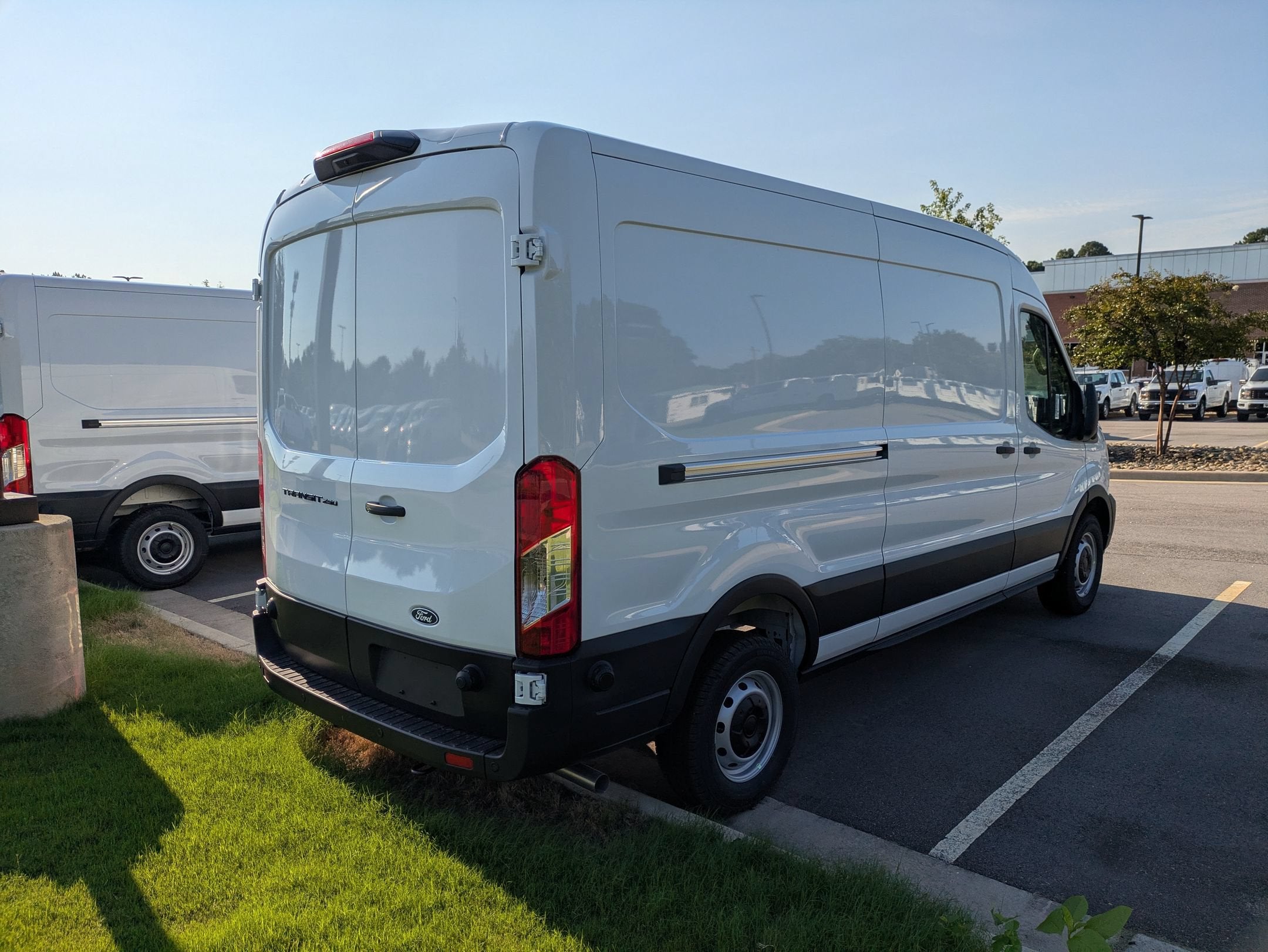 2026 Ford Transit Cargo Van Base