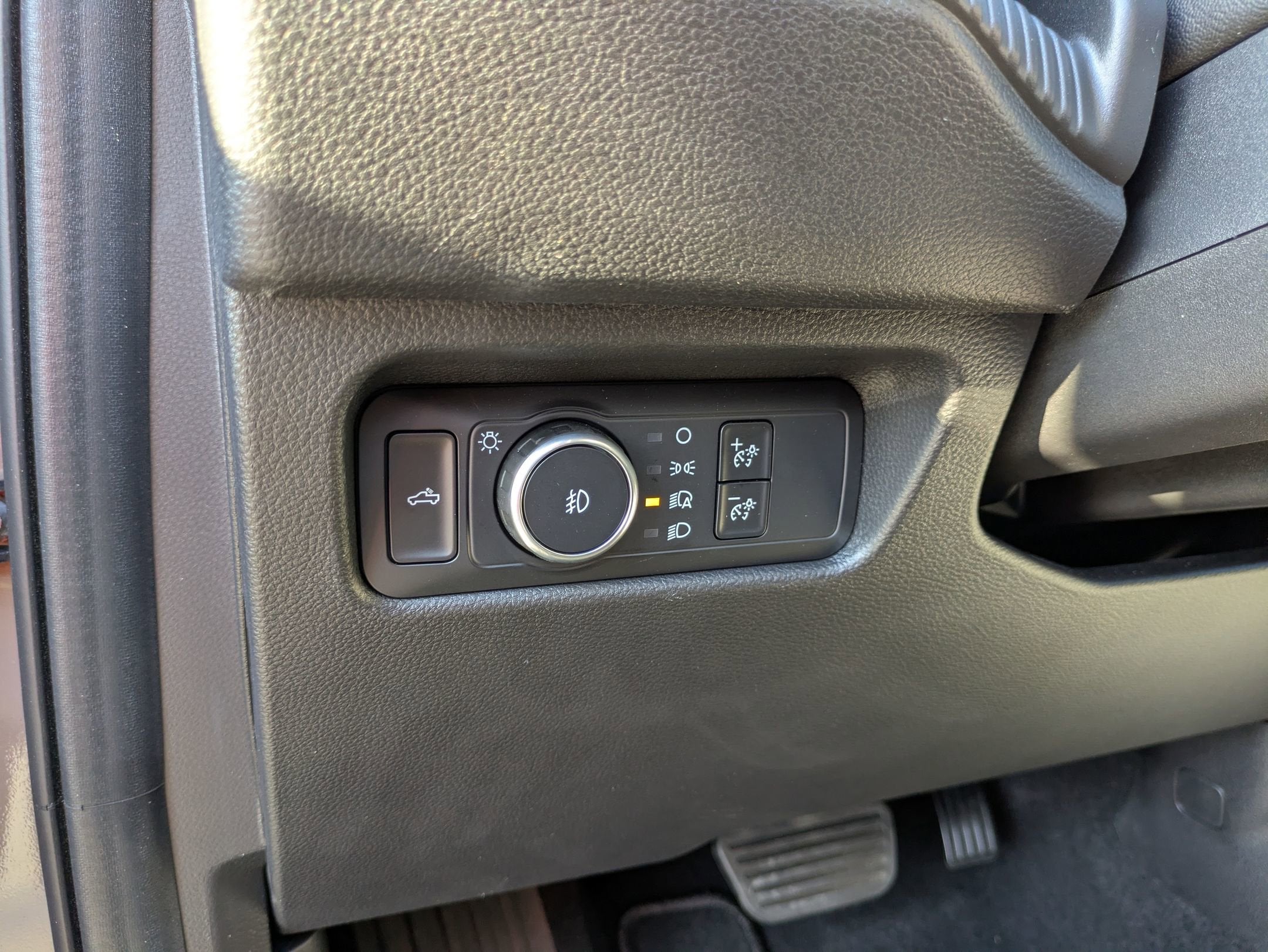 2025 Ford Ranger XLT - Crossroads Courtesy Demo