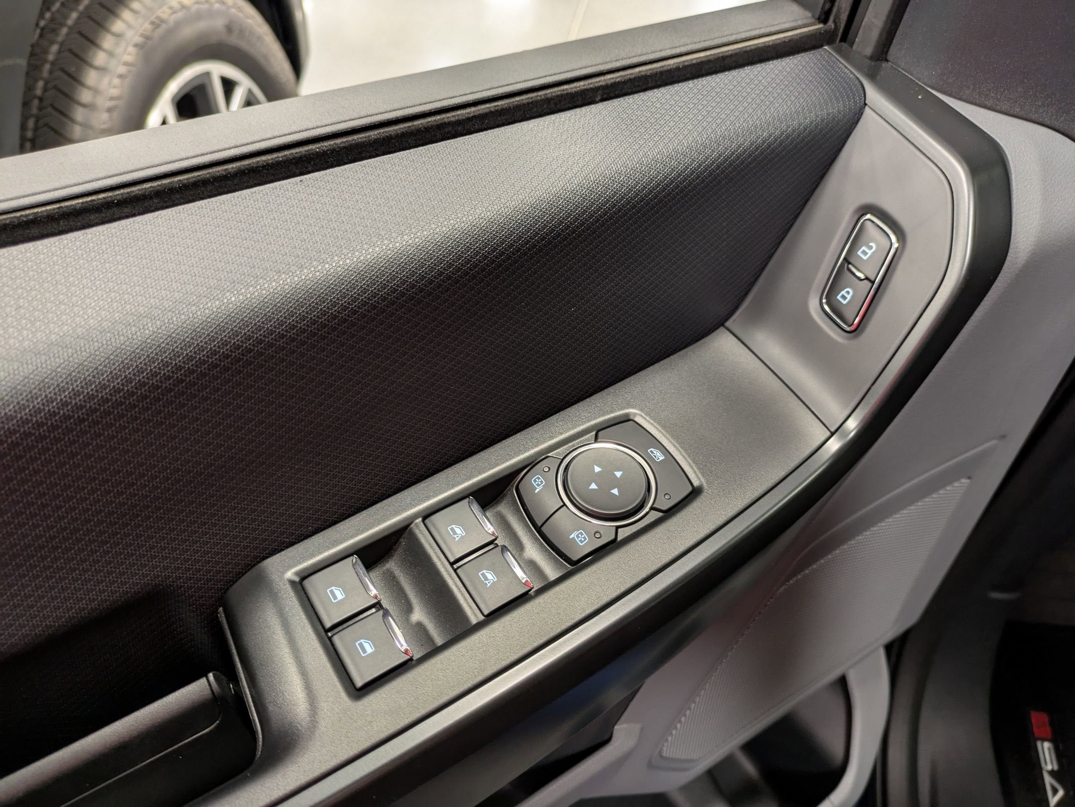 2025 Ford F-150 Saleen ST White Label