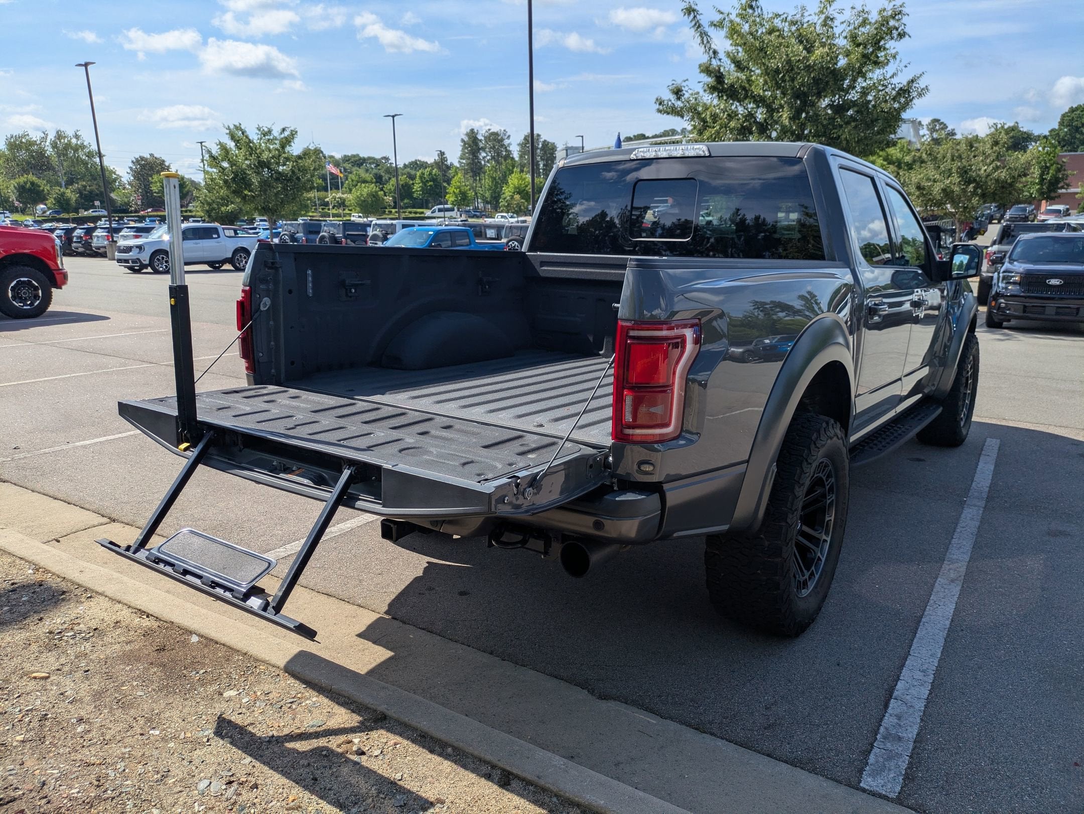 2018 Ford F-150 Raptor