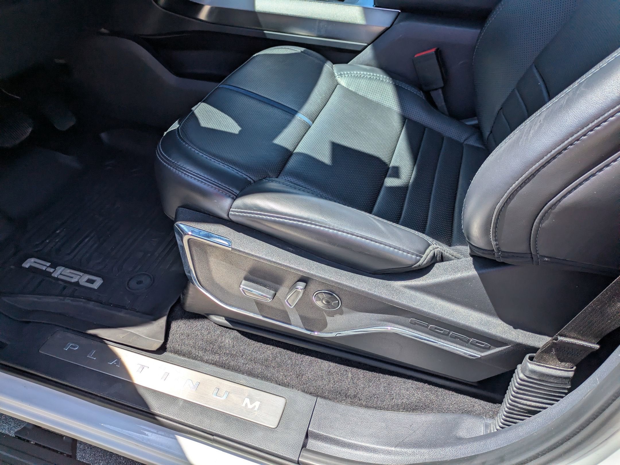 2024 Ford F-150 Platinum