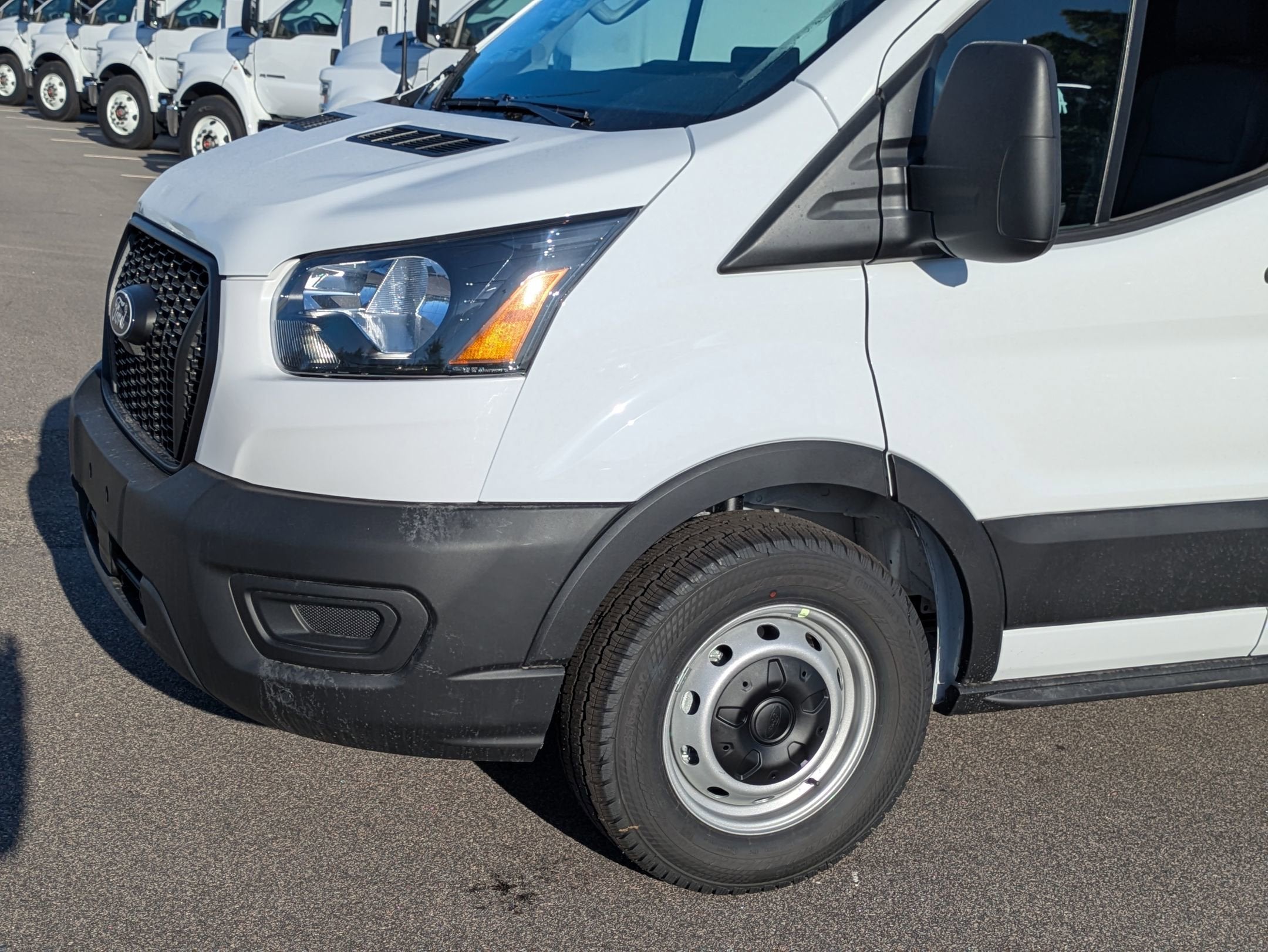 2026 Ford Transit Cargo Van Base