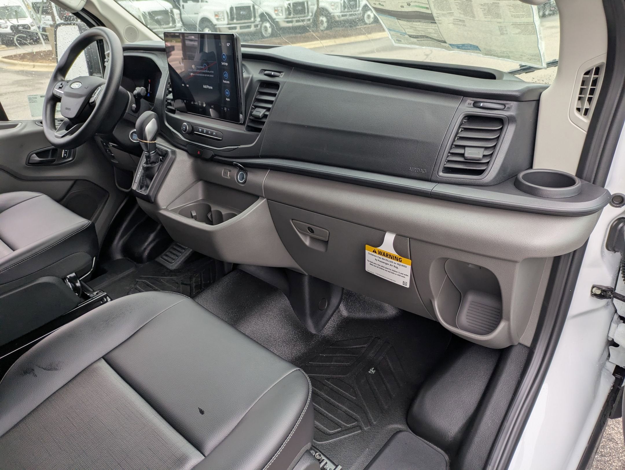 2026 Ford Transit Cargo Van Base