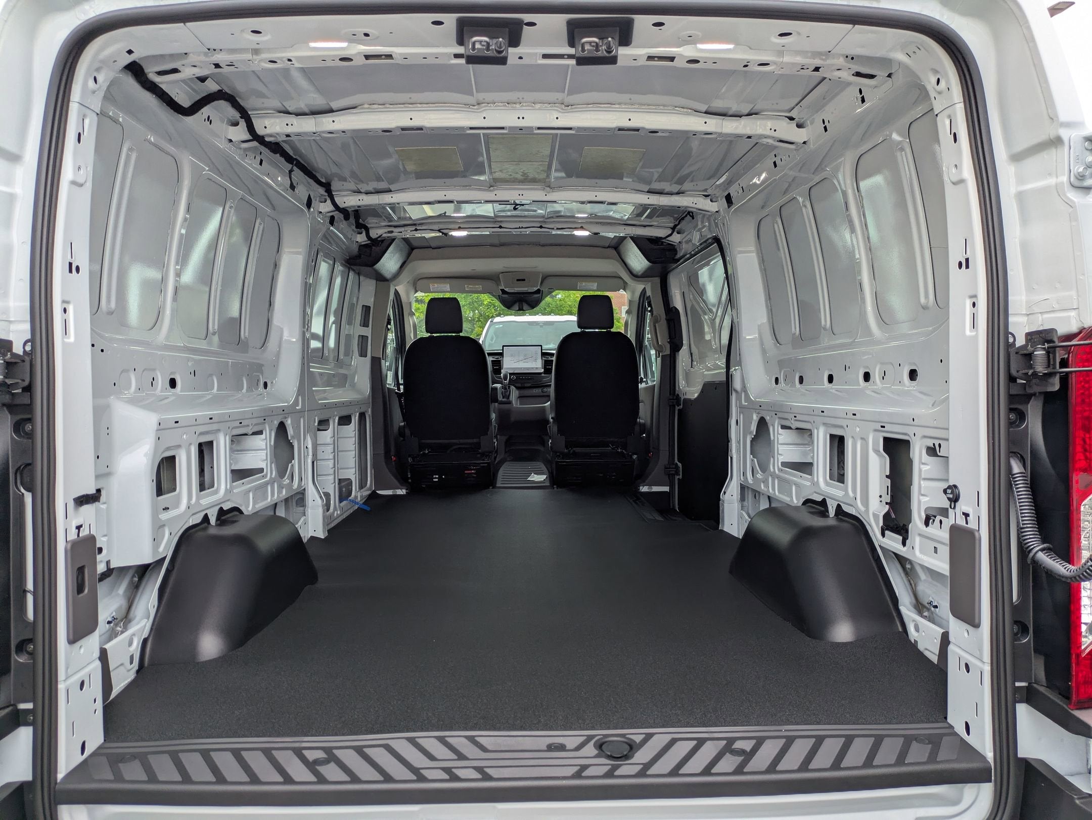 2026 Ford Transit Cargo Van Base