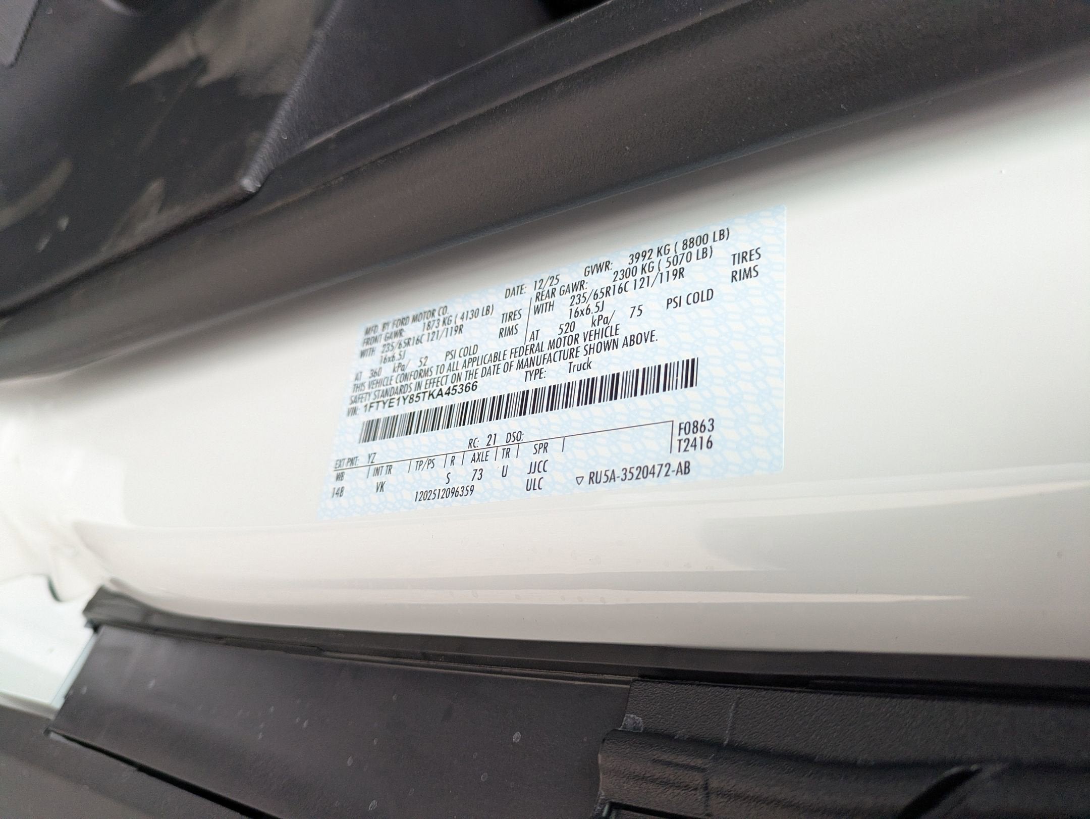 2026 Ford Transit Cargo Van Base