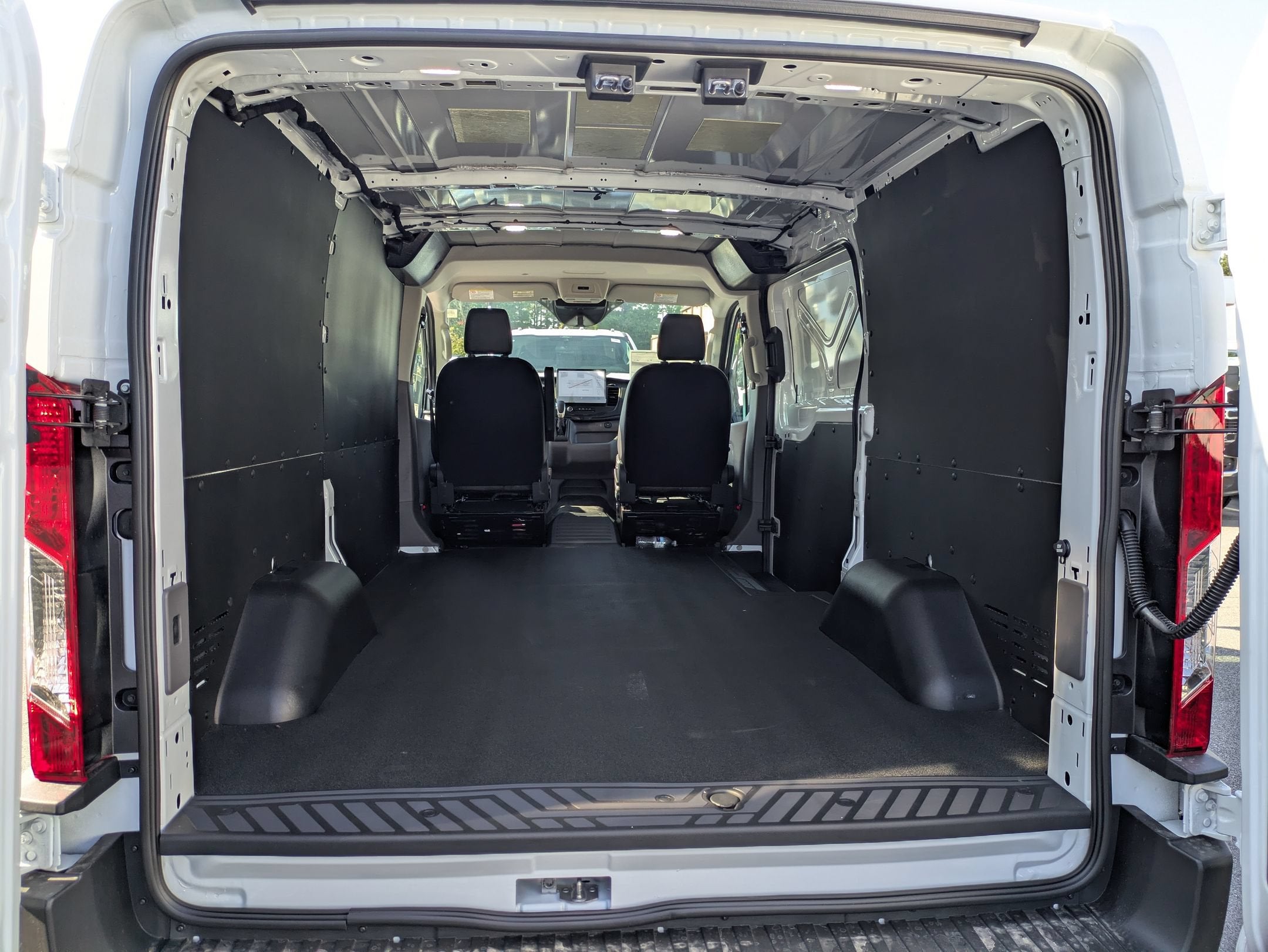 2026 Ford Transit Cargo Van Base