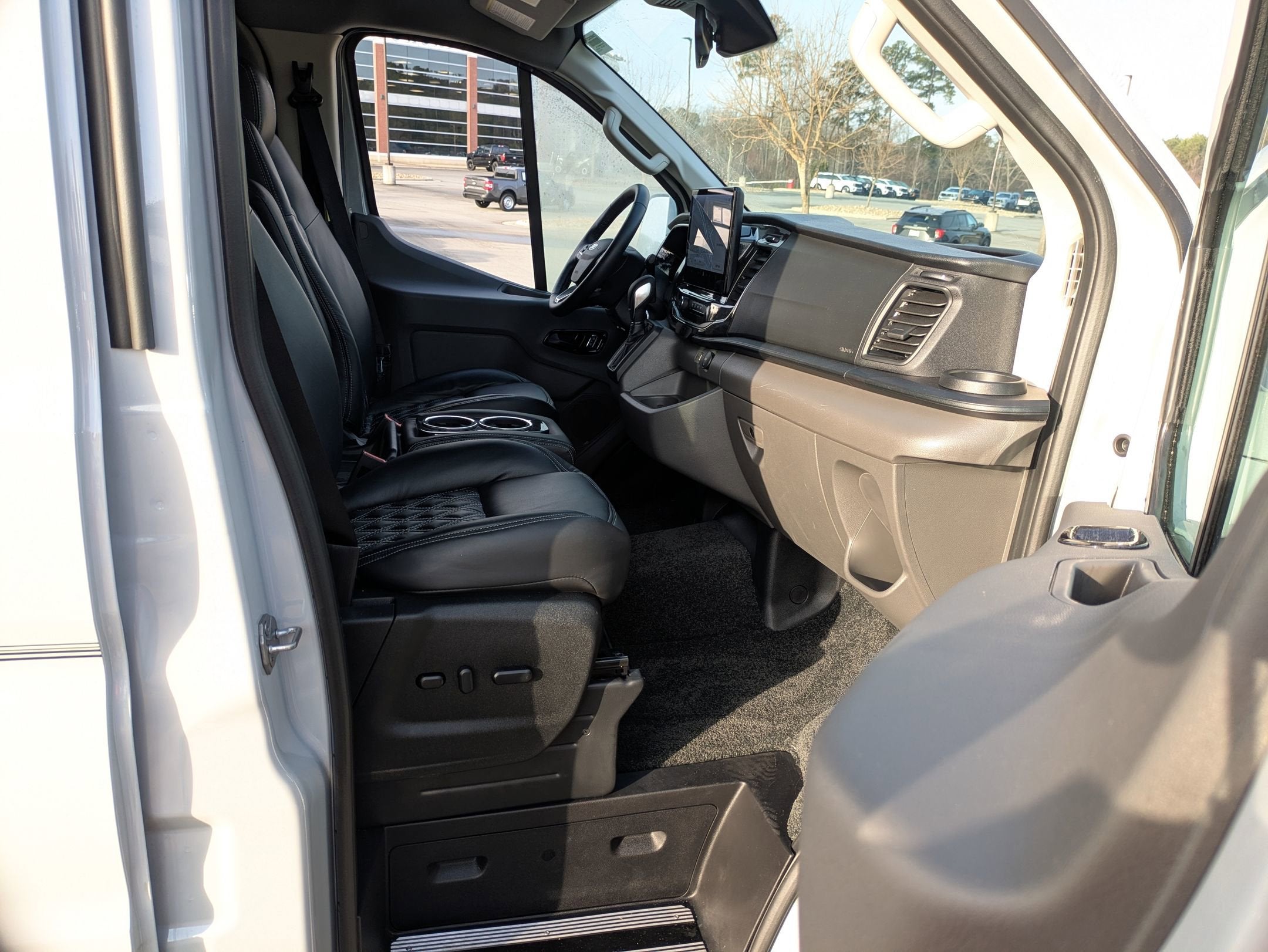 2025 Ford Transit Cargo Van Base