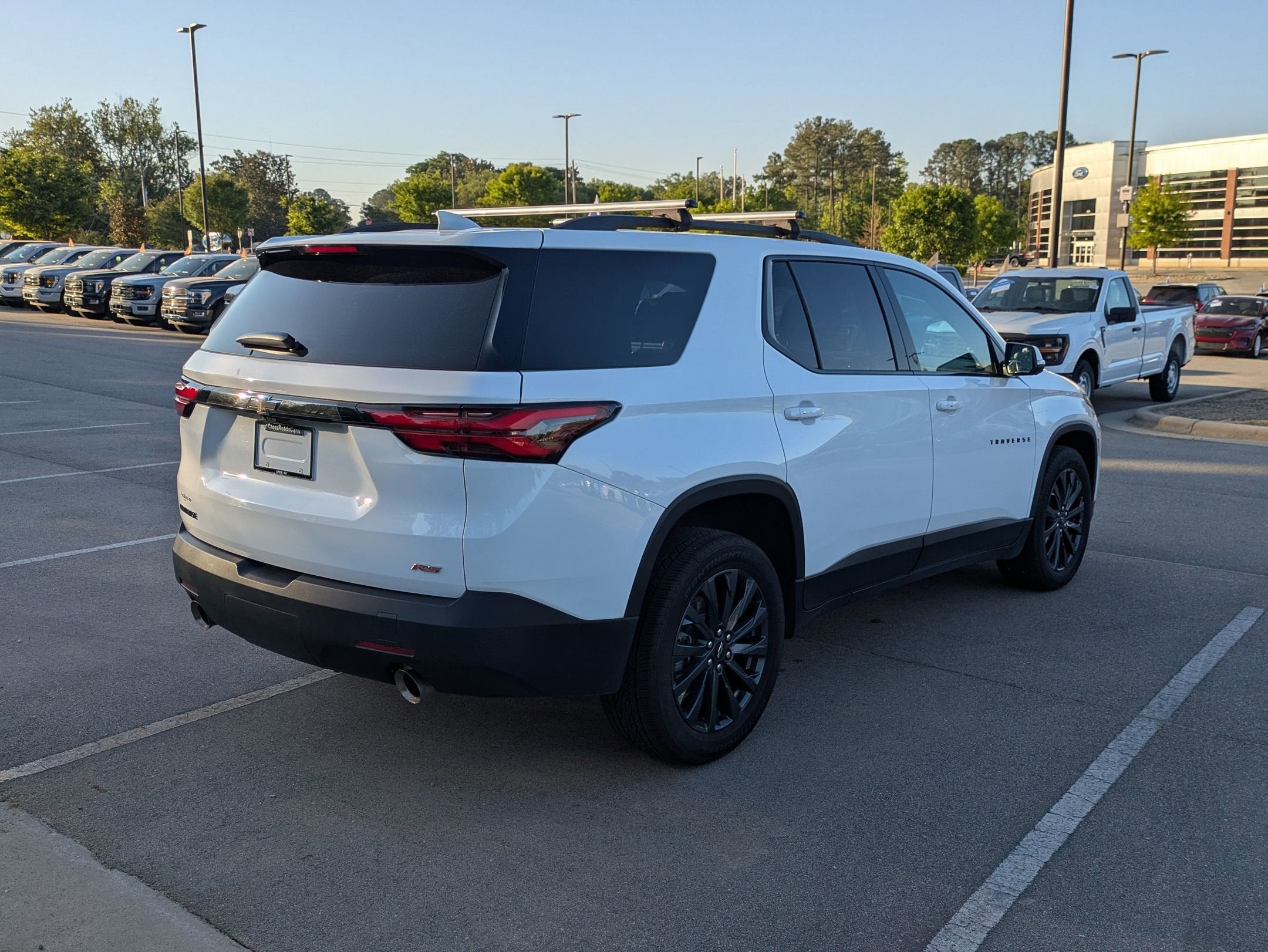 2023 Chevrolet Traverse RS