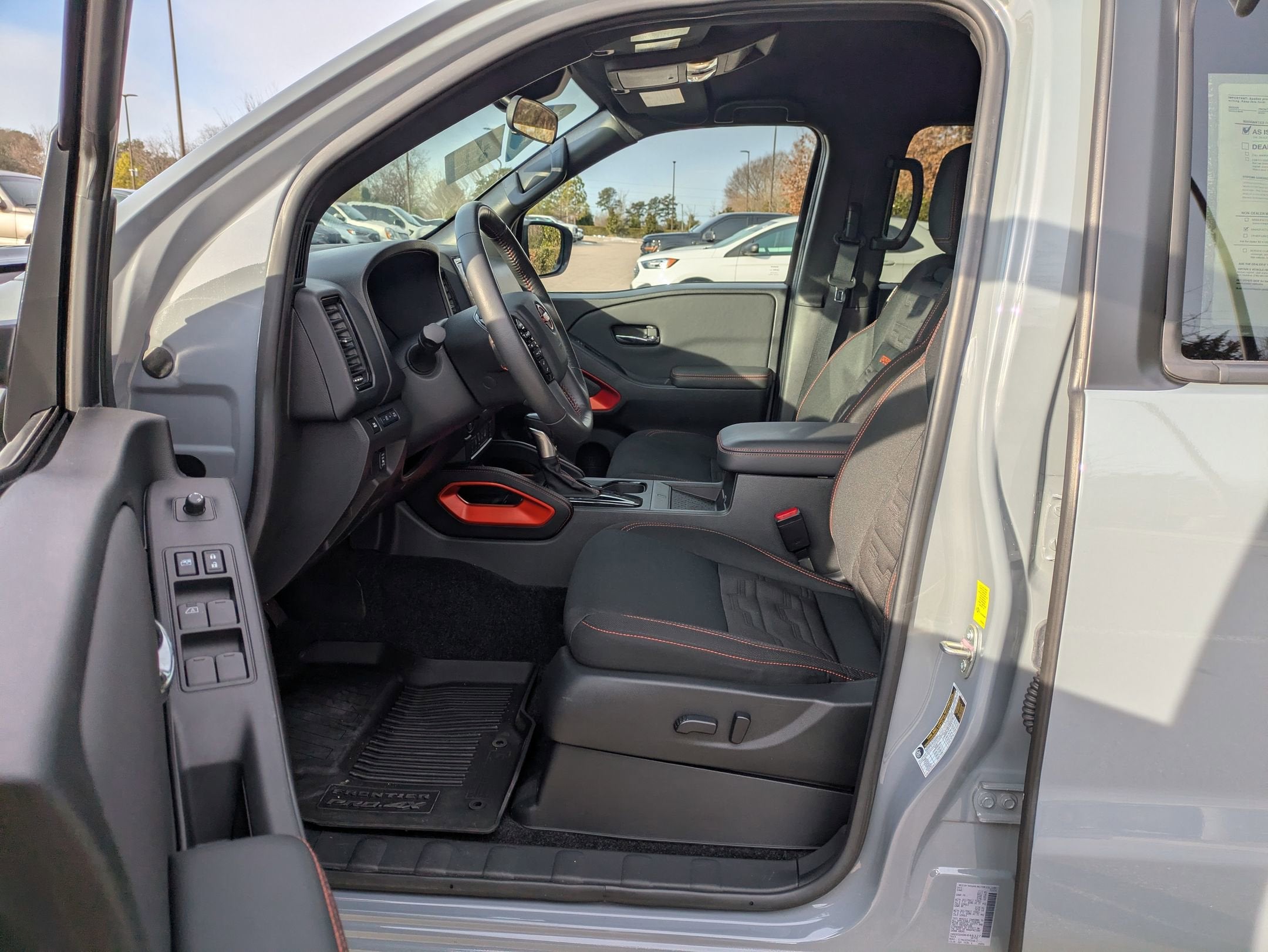 2024 Nissan Frontier PRO-4X