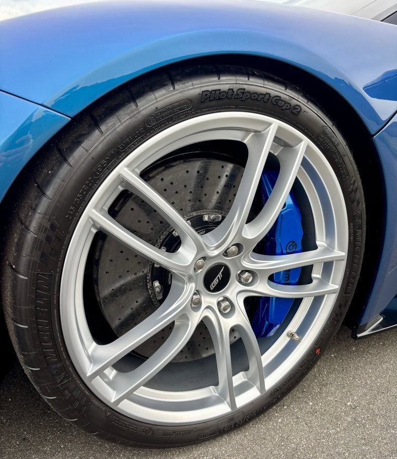 2022 Ford GT Base