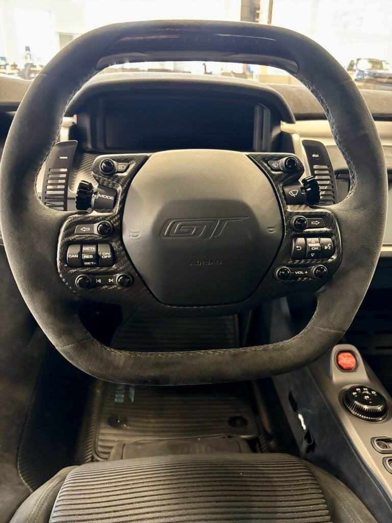2022 Ford GT Base