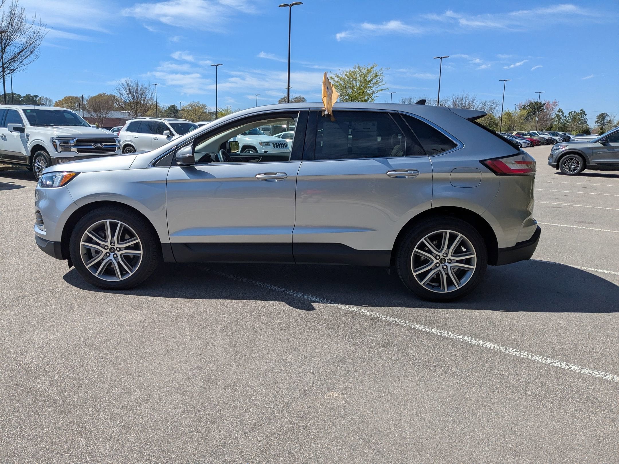 2023 Ford Edge Titanium