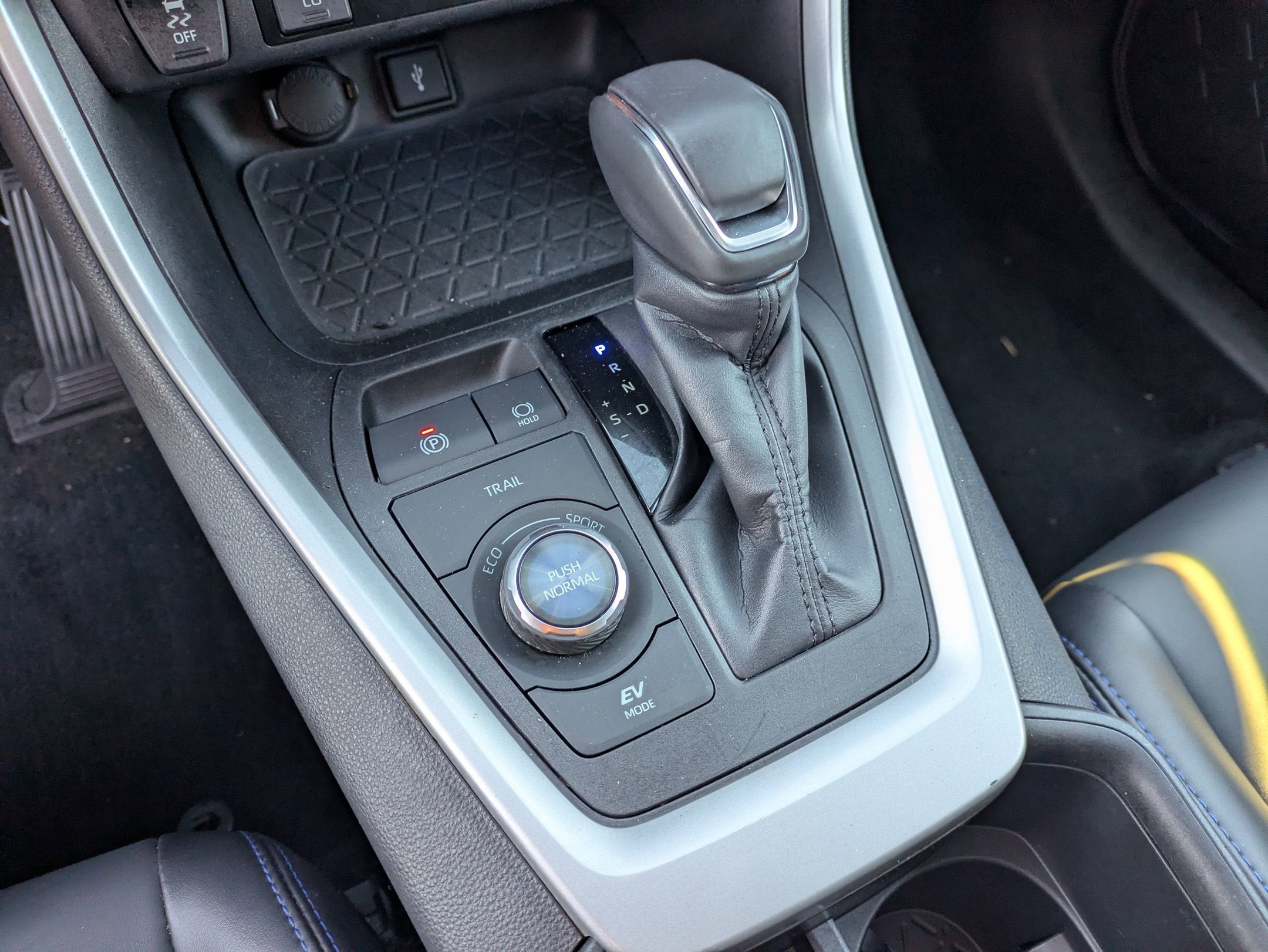 2022 Toyota RAV4 Hybrid XSE