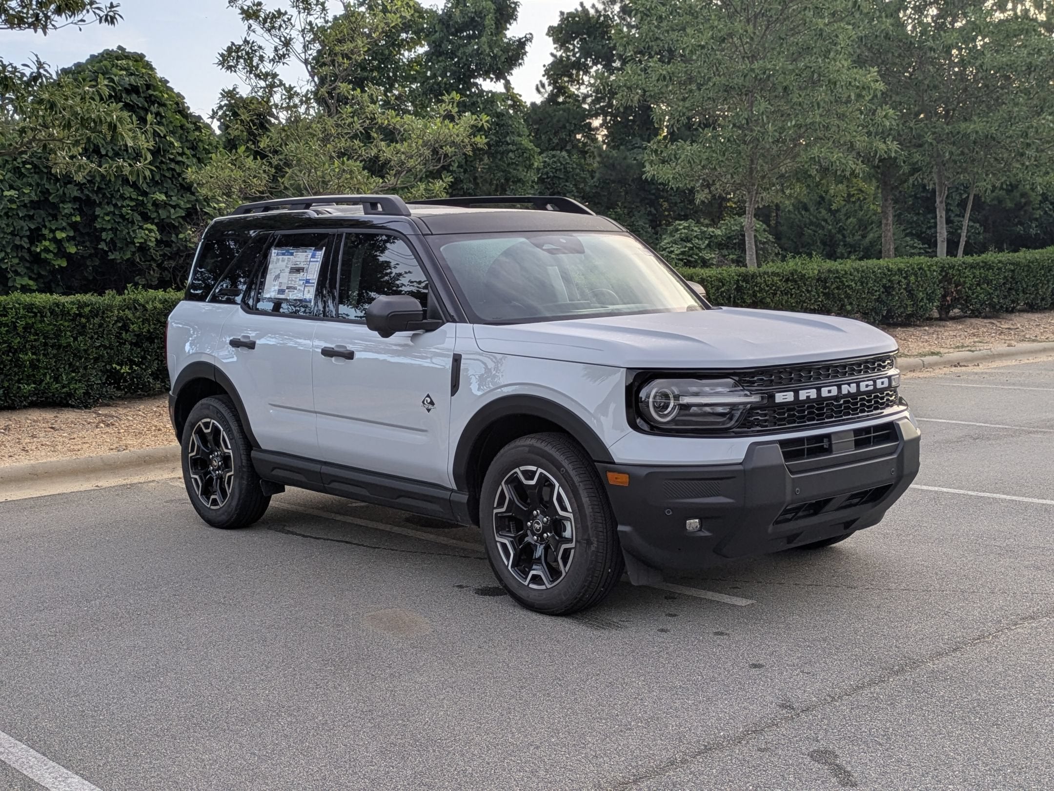 2026 Ford Bronco Sport Outer Banks - Crossroads Courtesy Demo