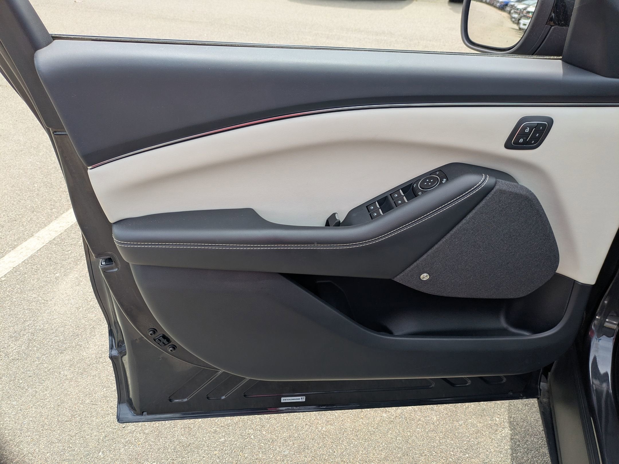 2022 Ford Mustang Mach-E Premium