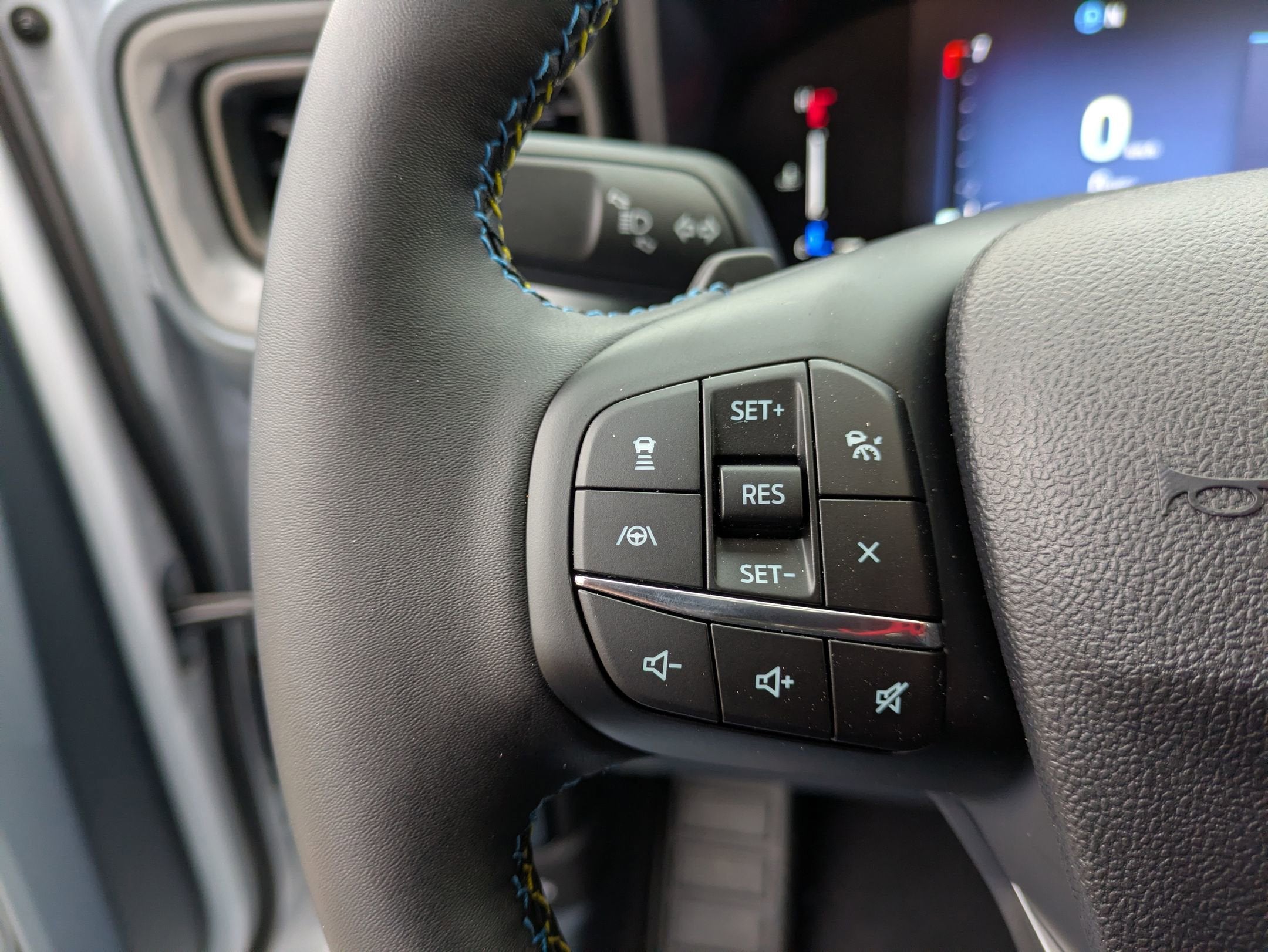 2026 Ford Maverick Lobo High