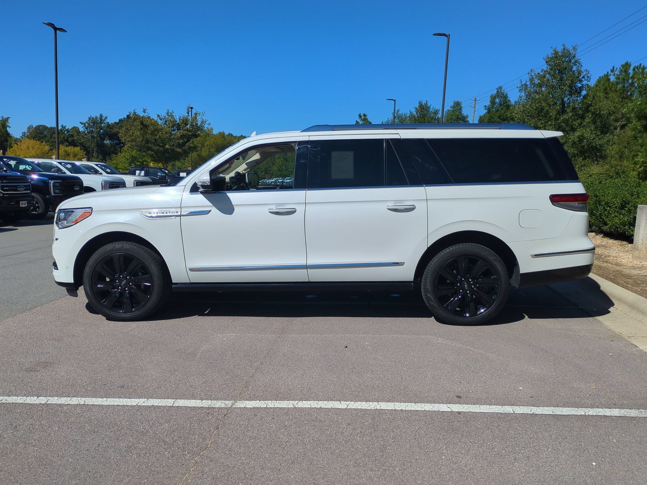 2024 Lincoln Navigator L Reserve