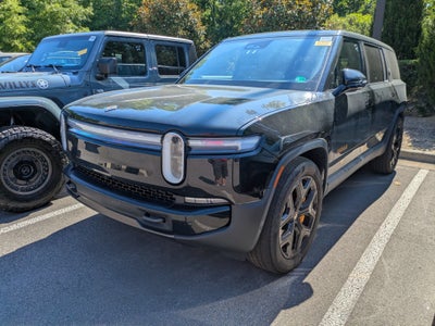 2026 Rivian R1S Ascend