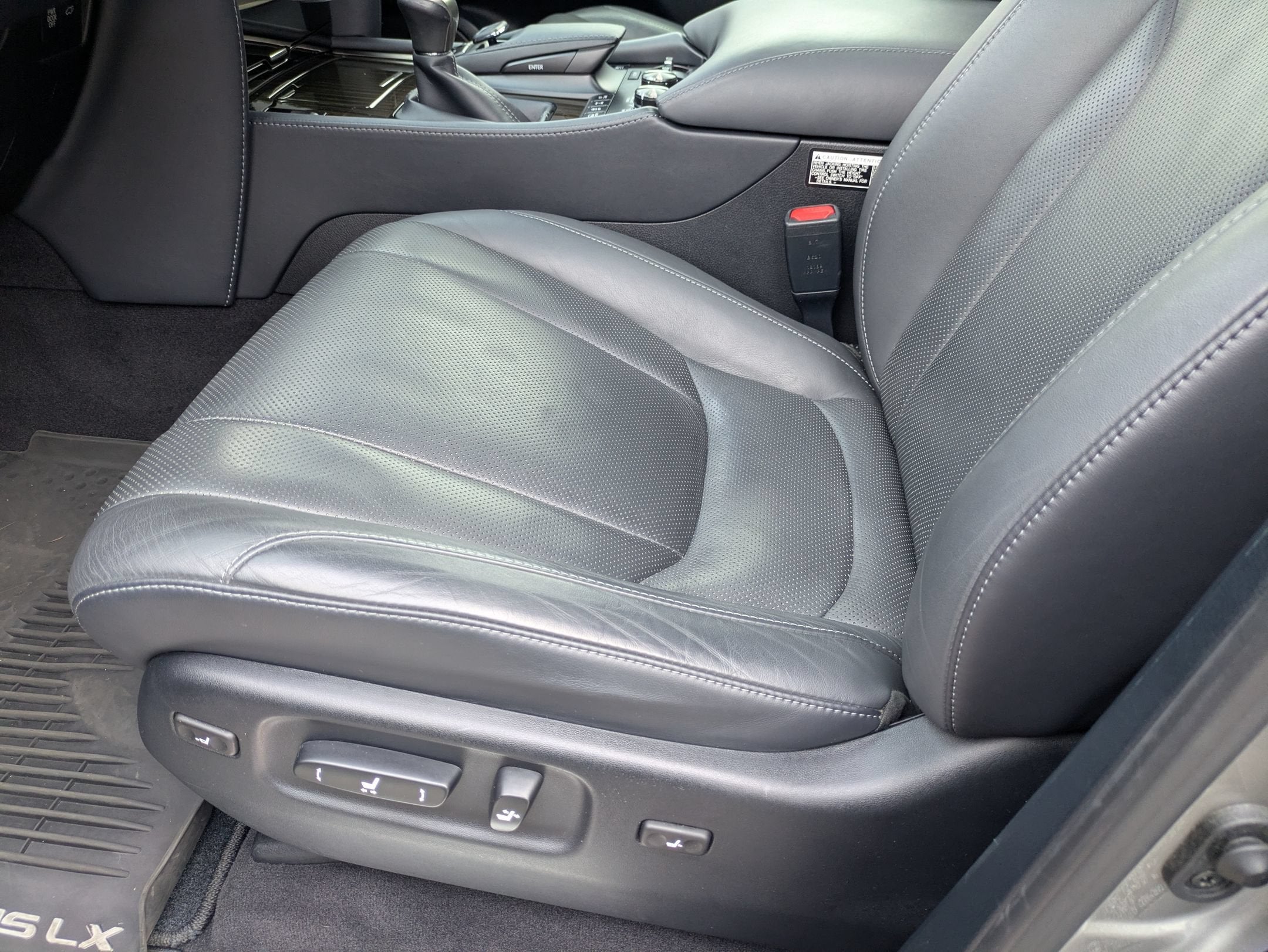 2021 Lexus LX LX 570