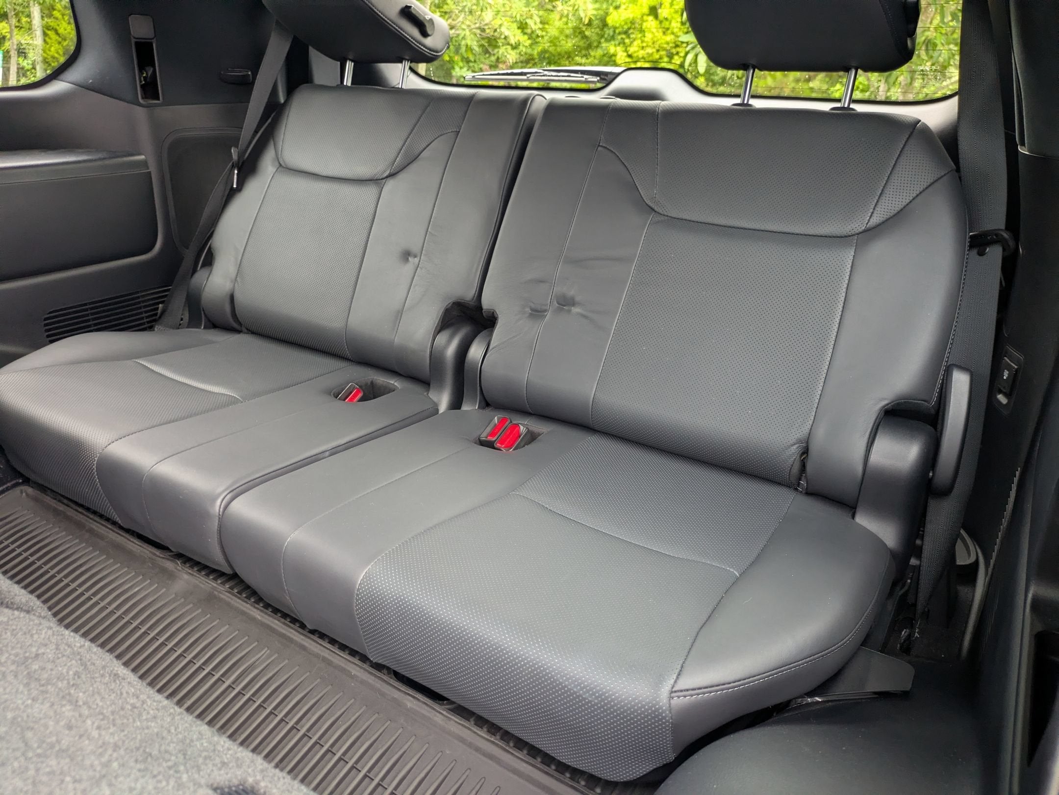 2021 Lexus LX LX 570