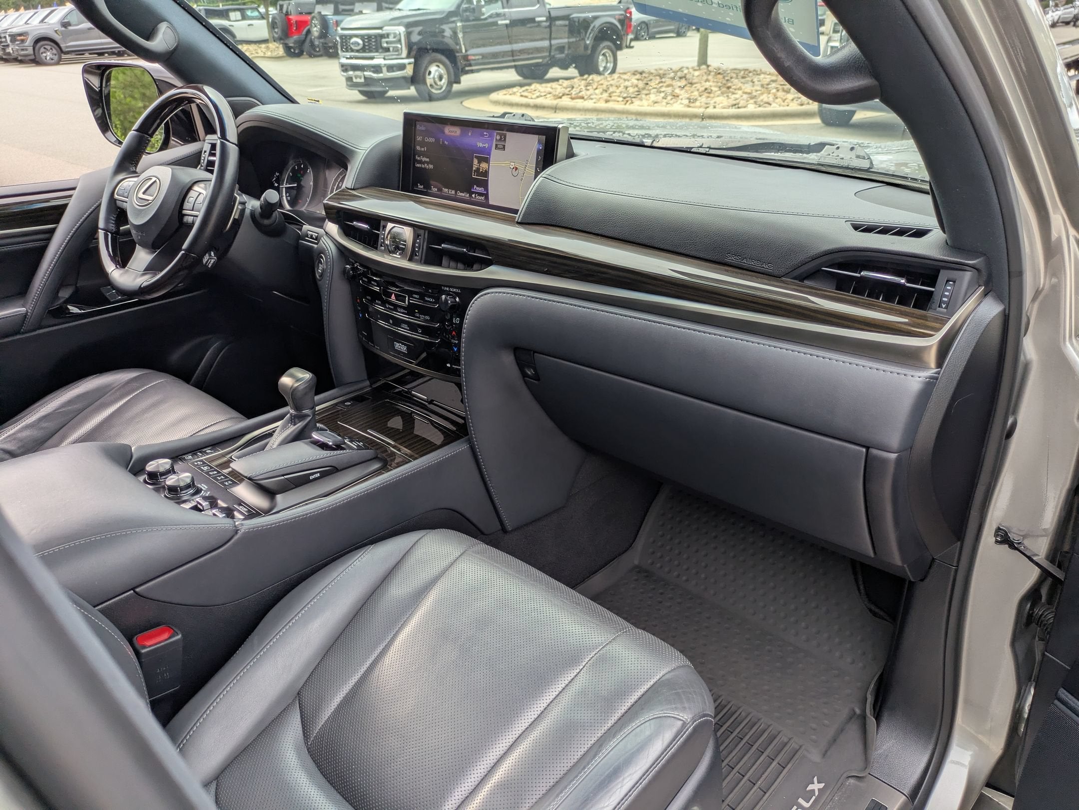 2021 Lexus LX LX 570