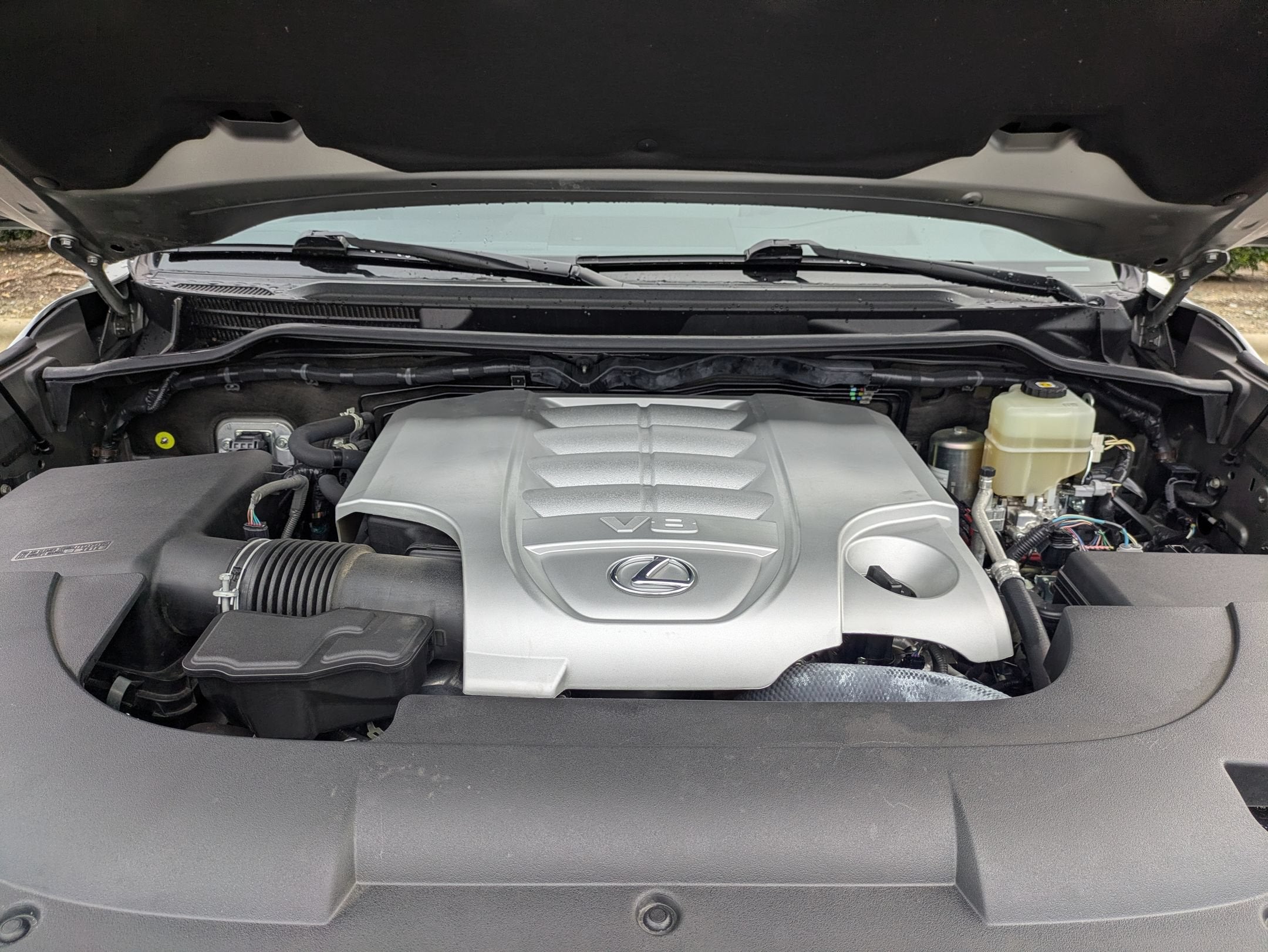 2021 Lexus LX LX 570