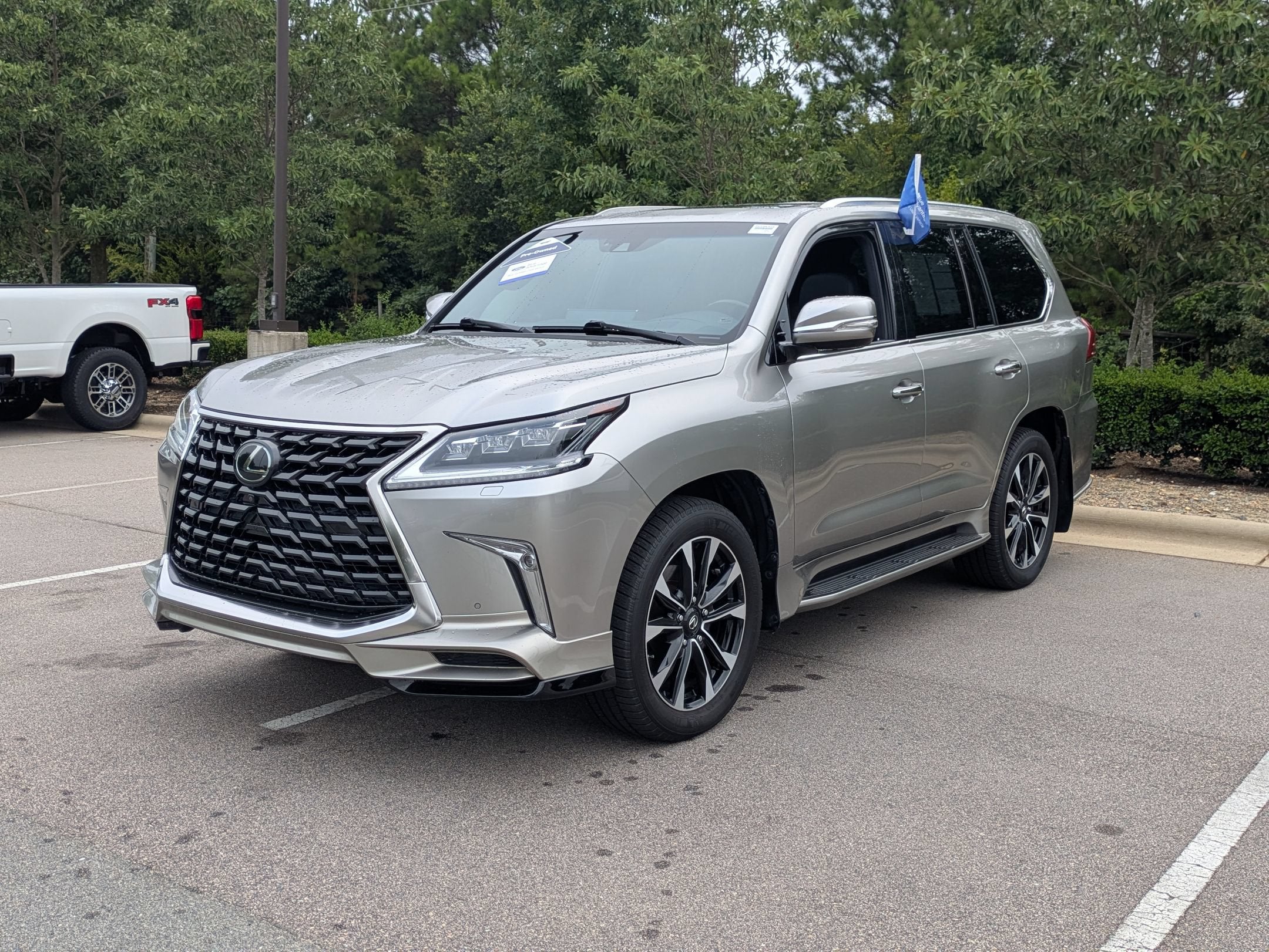 2021 Lexus LX LX 570
