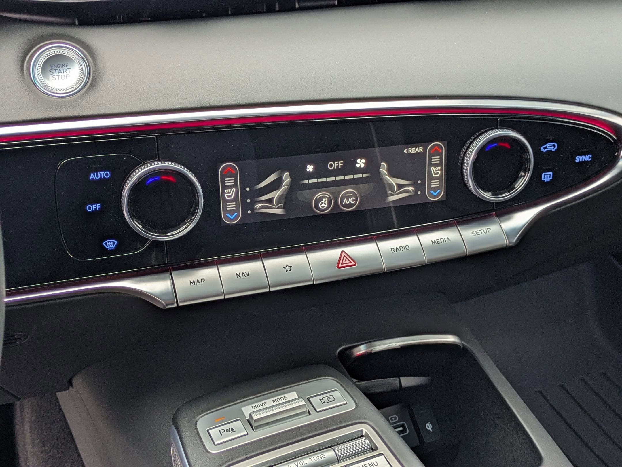 2023 Genesis GV70 2.5T