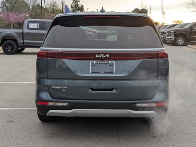 2024 Kia Carnival EX